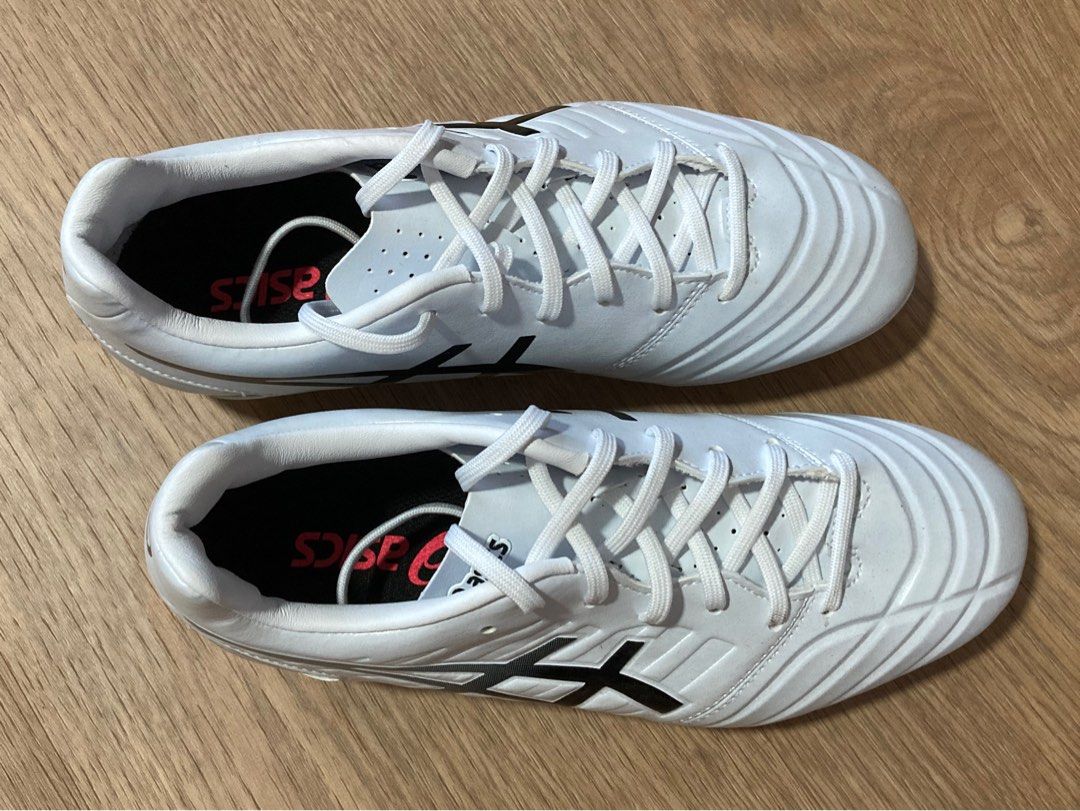 Asics touch rugby frisbee soccer boots cleats