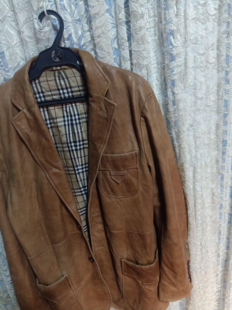 Authentic Burberry Leather Jacket, Men's Fashion, Coats, Jackets and  Outerwear on Carousell