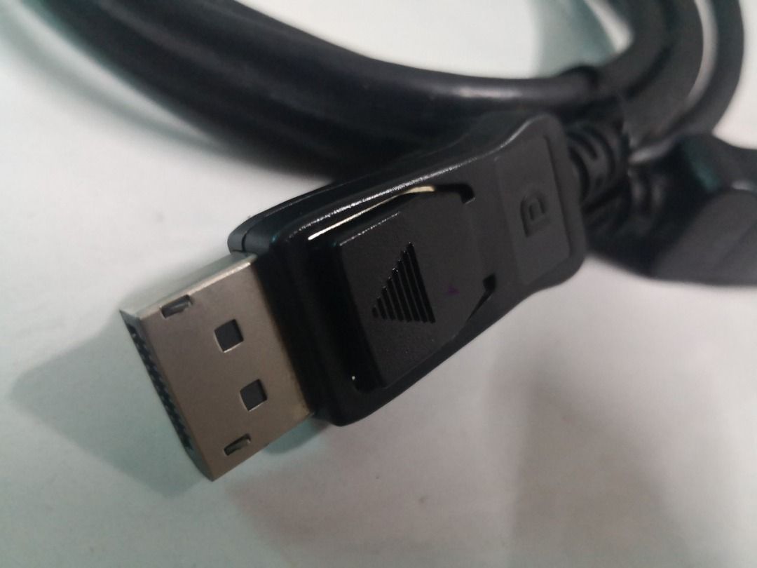 Bizlink displayport cable E164571ks, Computers & Tech, Parts