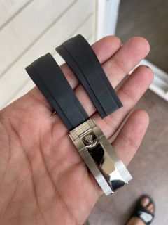 (Category: ) located in . Submitted by watchshop2000 (Listing ID 1223419429, Image 1). Description: .