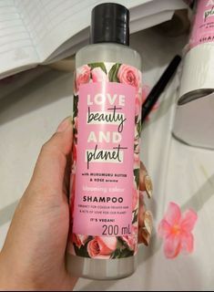 Shampoo love beauty and planet