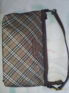 (Category: ) located in . Submitted by call.me.pakteh (Listing ID 1223438111, Image 1). Description: .