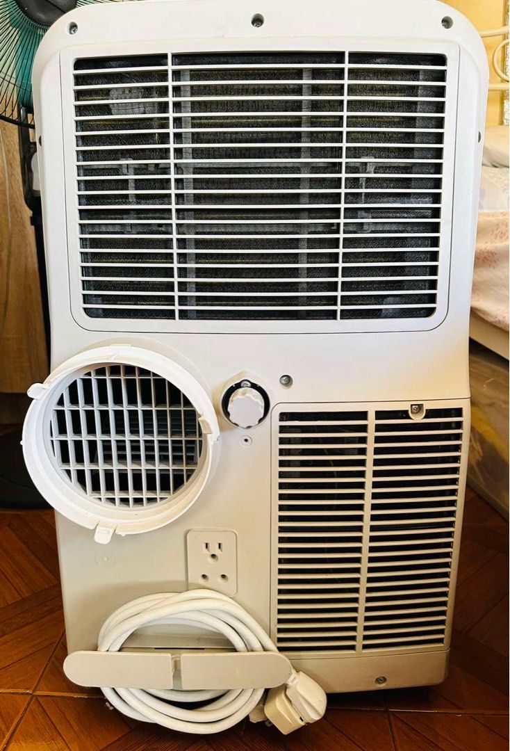 Carrier Portable Aircon NonInverter 1.0 HP, TV & Home Appliances, Air