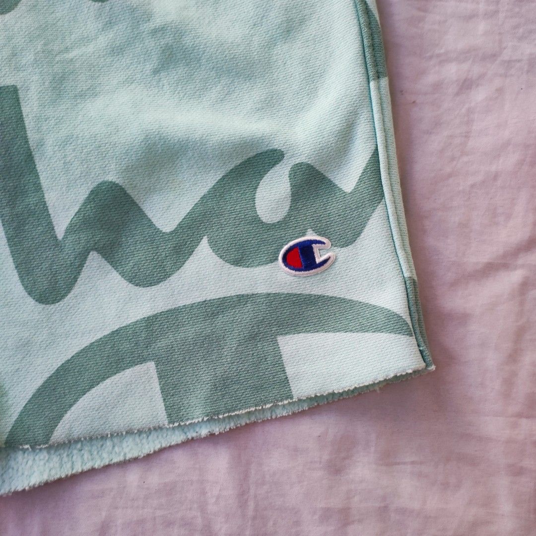 Champion reverse weave discount cut off short aop
