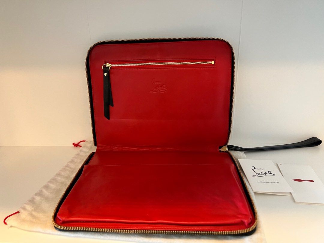 ルプタン タプレットケース （Christian Louboutin clutch bag