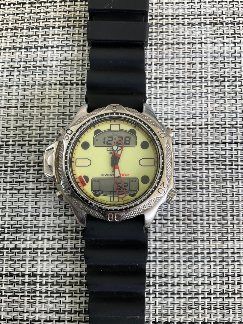 Citizen sales promaster jp1010