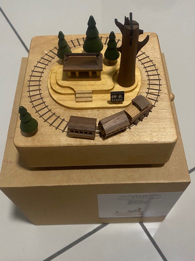 Taiwan wooden clearance music box