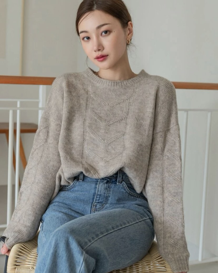 DAZY Solid Cable Knit Drop Shoulder Sweater