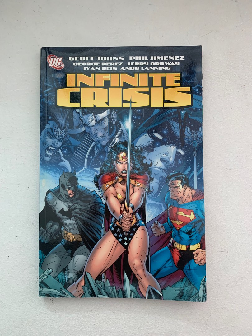 DC infinite crisis tpb, Hobbies & Toys, Books & Magazines, Comics