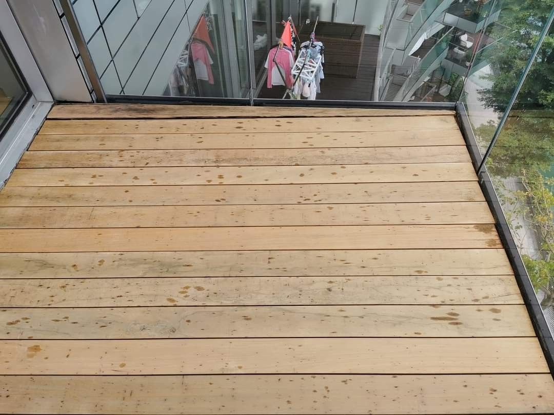 Decking / New / Reupholstery/WPC62863094004995111