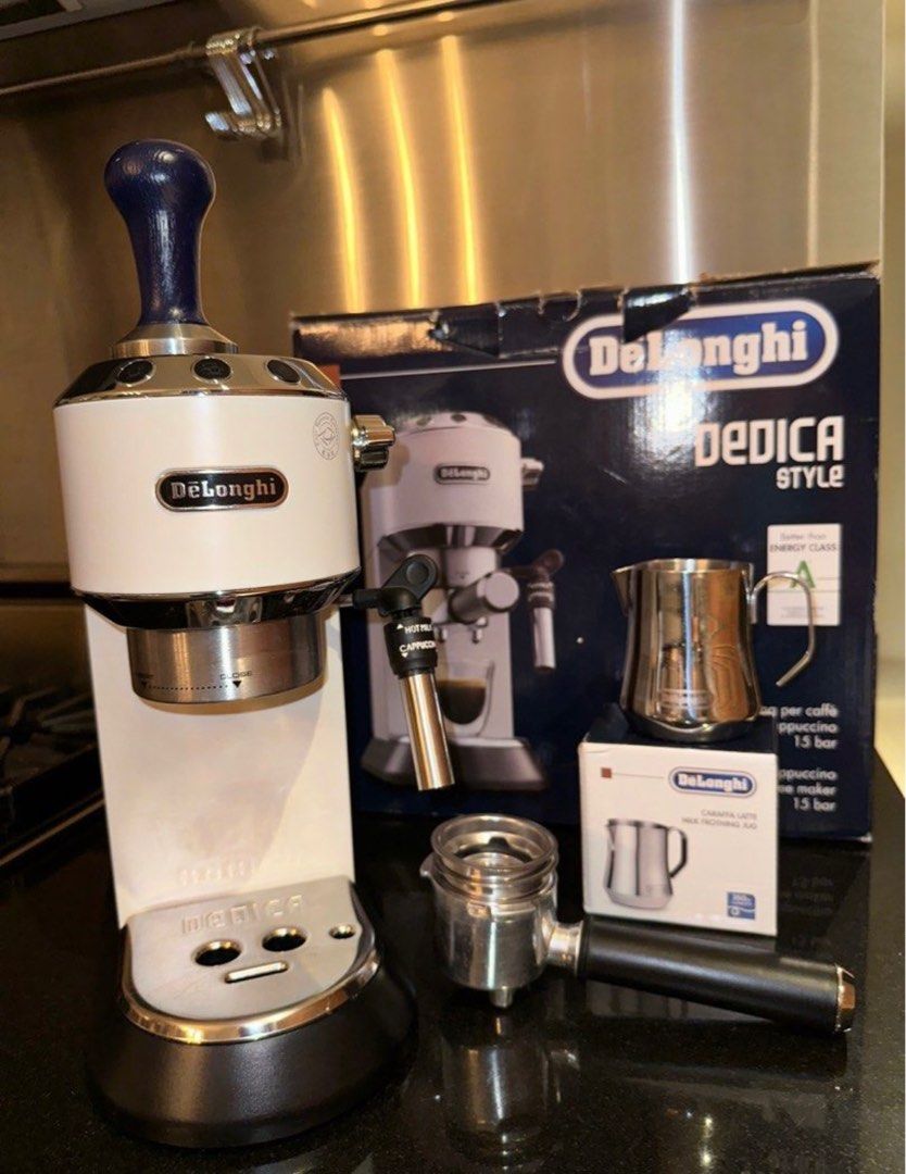 De'Longhi Guide To Cleaning Your Coffee Machine At Home