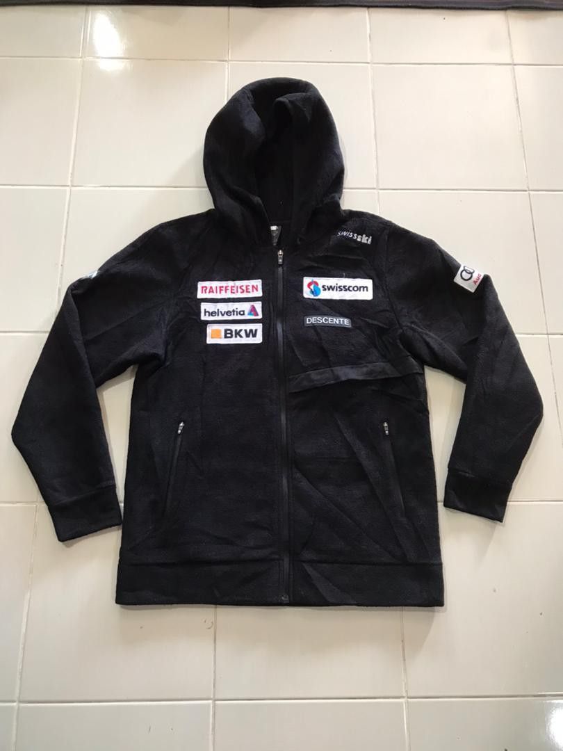 Descente audi deals jacket