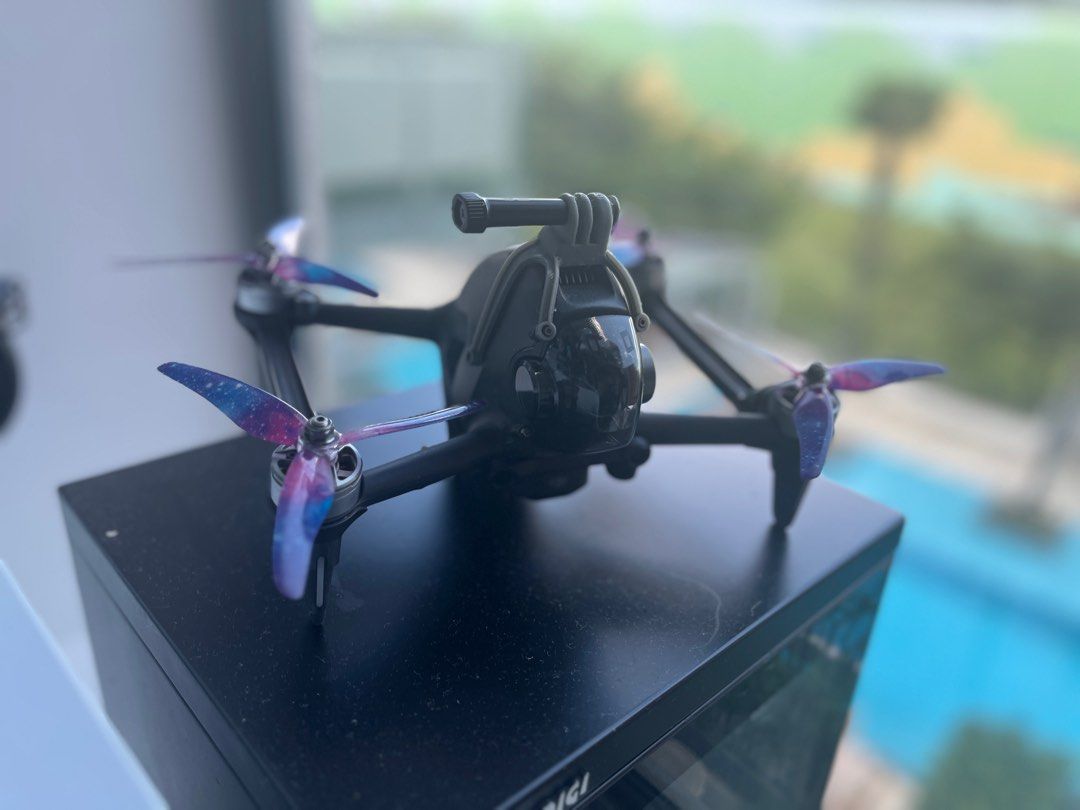 DJI FPV Combo, Photography, Drones on Carousell