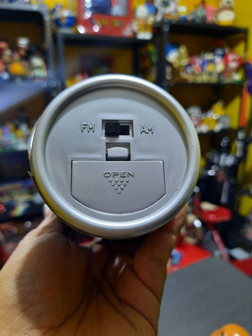 Duracell Radio "AS IS" (Category: Soundbars, Speakers & Amplifiers) located in Pasig City. Submitted by JMToysandCollectibles (Listing ID 1223498346, Image 2). Description: Duracell Radio " AS IS" Good for display and Collection/ Untested PHP850 delivery via Lalamove MOP: Gcash/ BPI/ BDO.