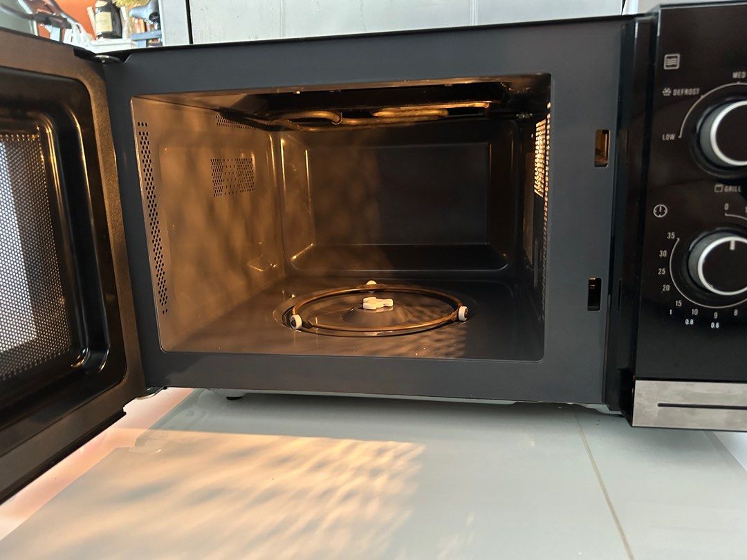 Electrolux microwave oven, TV & Home Appliances, Kitchen Appliances