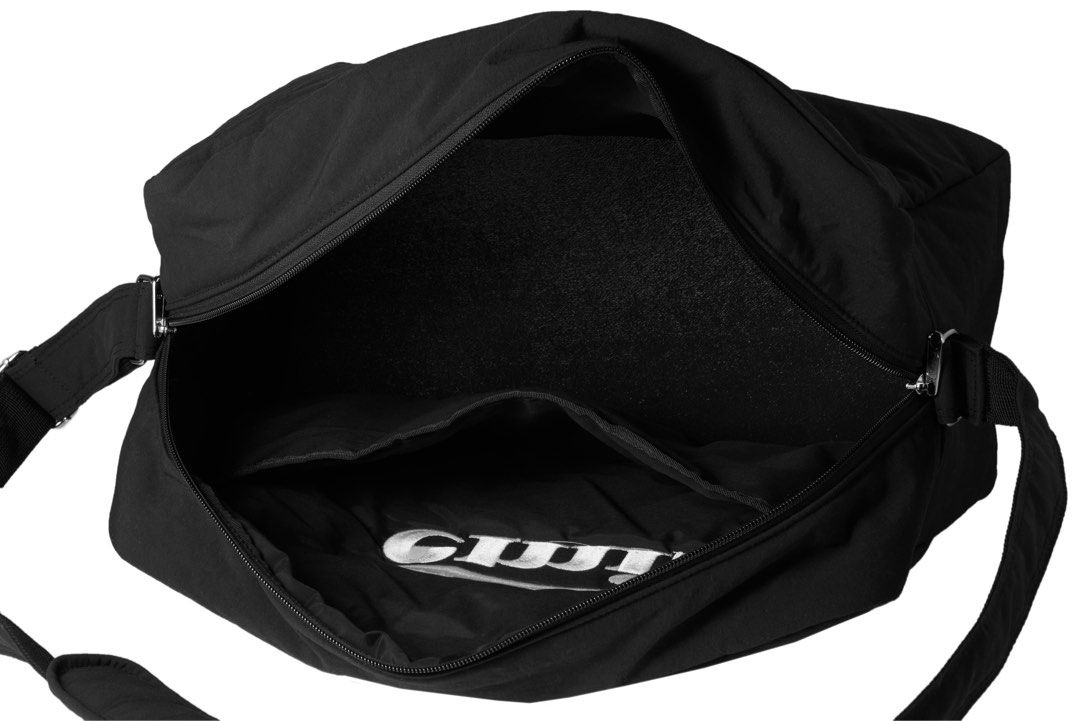 Emis Black Padded Cross Body Sling Bag in Black, Men's Fashion, Bags