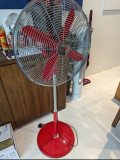 (Category: ) located in . Submitted by urobolus83 (Listing ID 1223448612, Image 1). Description: .