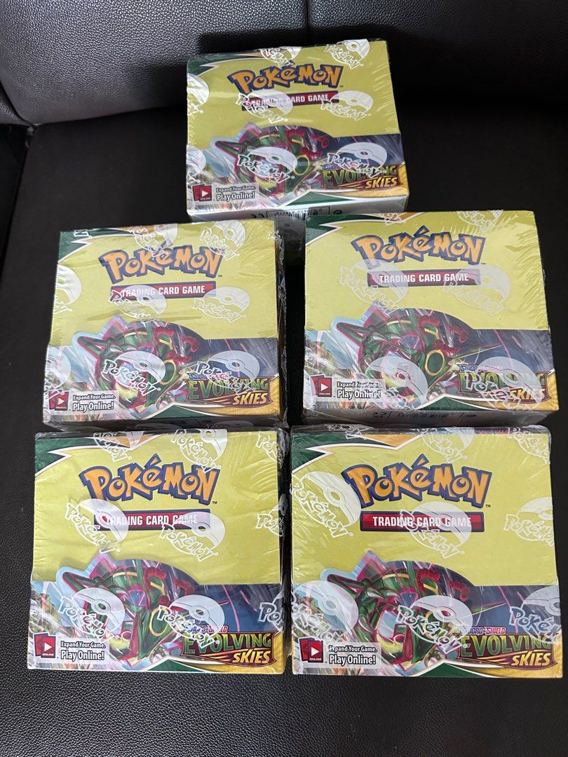 Evolving Skies booster box(sealed), Hobbies & Toys, Toys & Games on
