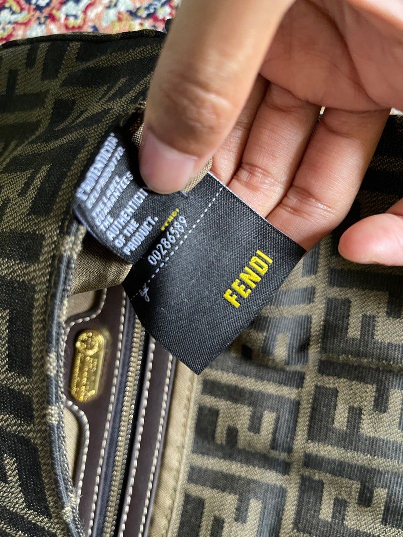Fendi 00286589 store