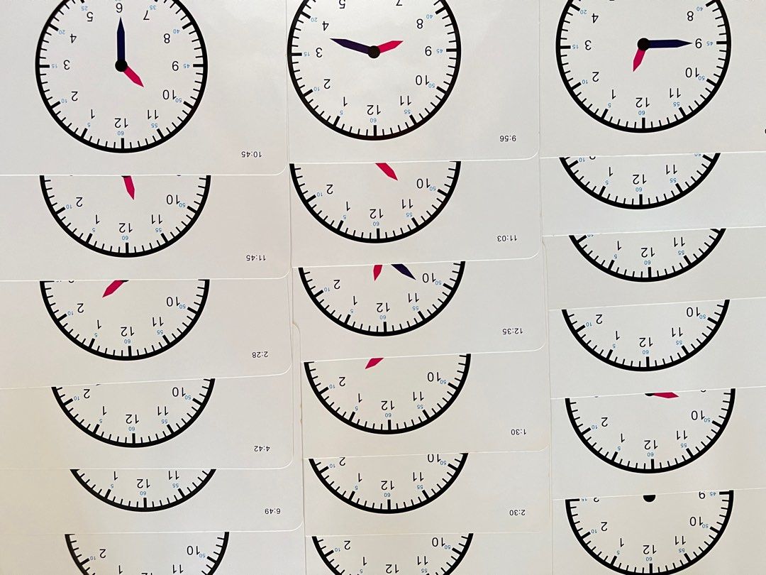 Flash cards Clock , Hobbies & Toys, Toys & Games on Carousell