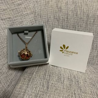 （分類：）位於 。 由 chanshipship 提交（商品編號 1223495331，圖片 1）。簡介： 。