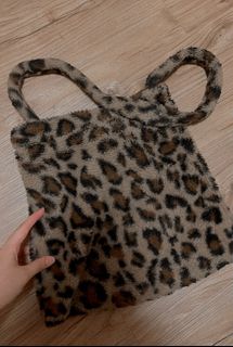 (Category: ) located in . Submitted by gettingridofmythings (Listing ID 1223573198, Image 1). Description: .