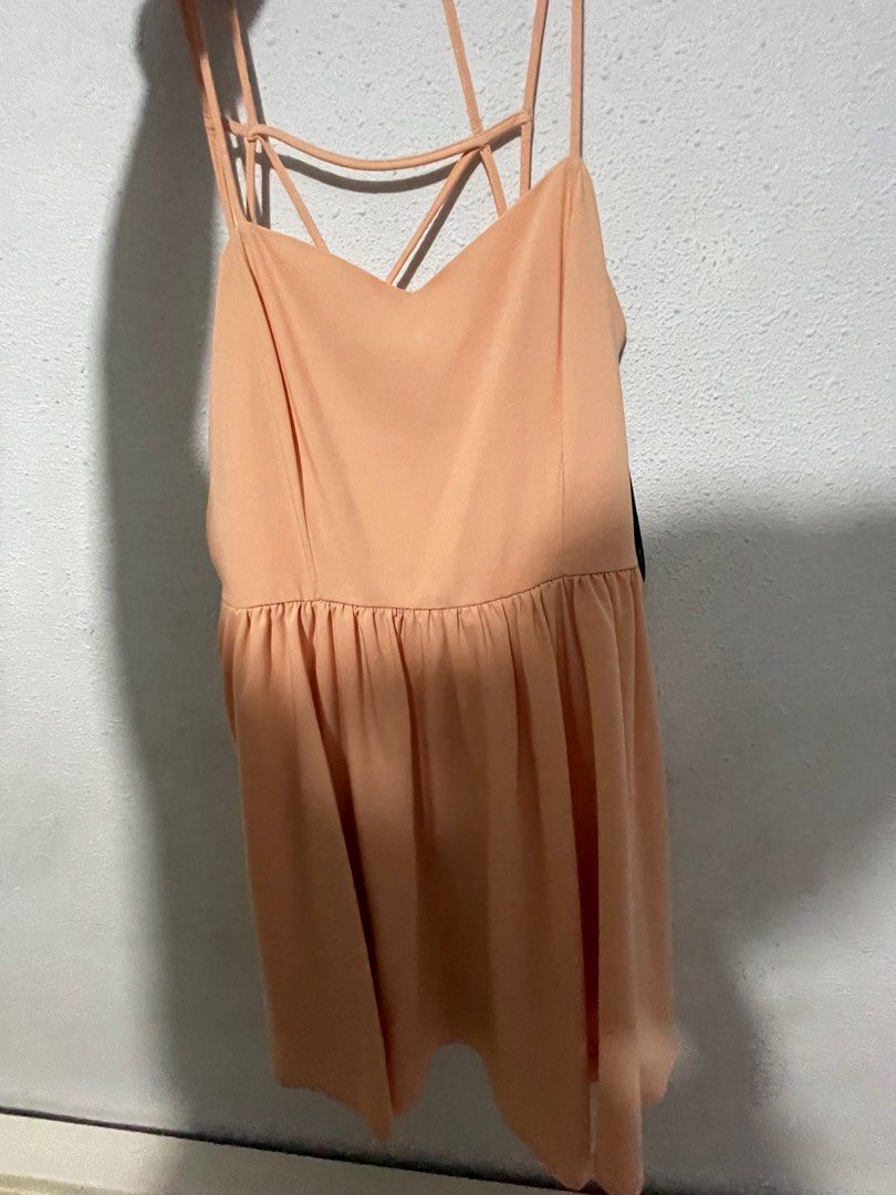 FOREVER 21 Sweet heart neckline peach Dress Women s Fashion