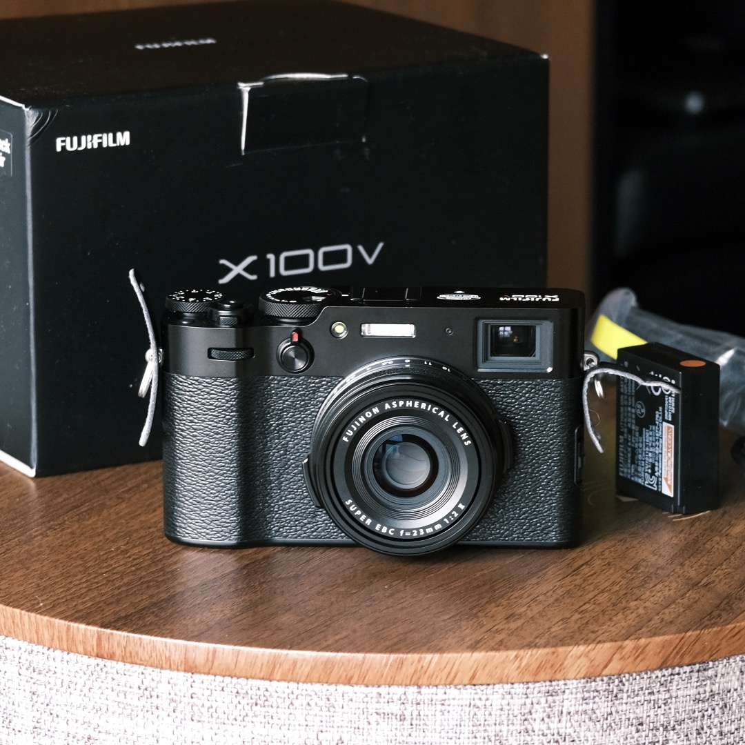 Fujifilm X100V, Photography, Cameras on Carousell