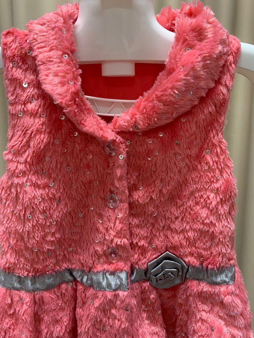 Childrens shop fur vest