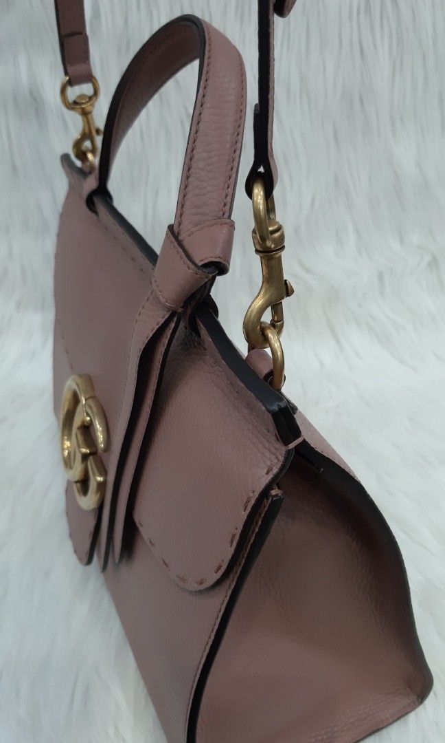 GUCCI 421890