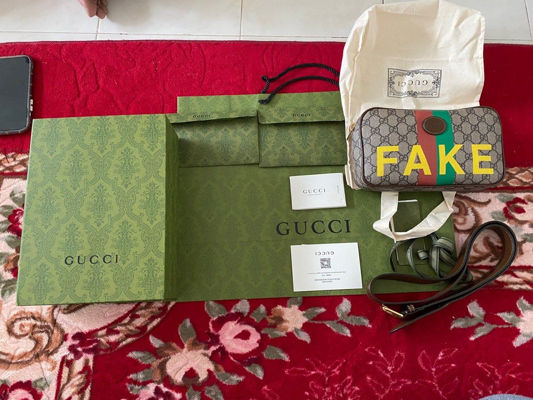 Gucci sling bag store fake vs real