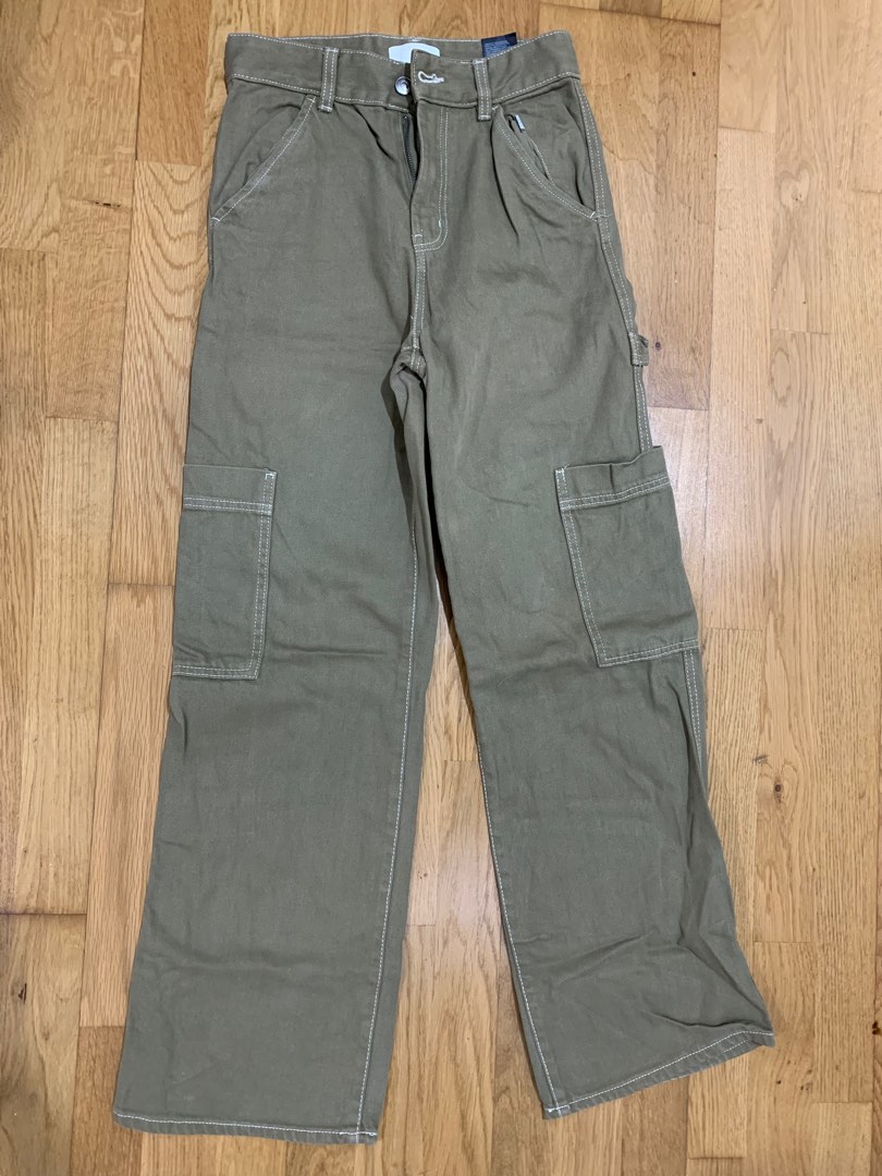 H&M Cargo Jeans, Women's Fashion, Bottoms, Jeans & Leggings on