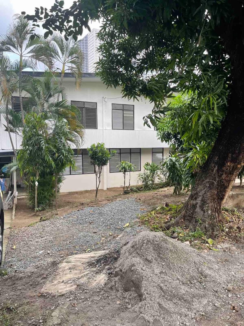(Category: ) located in . Submitted by anne.reyes (Listing ID 1223556945, Image 1). Description: .