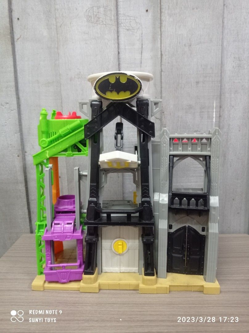 Imaginext batman discount tower