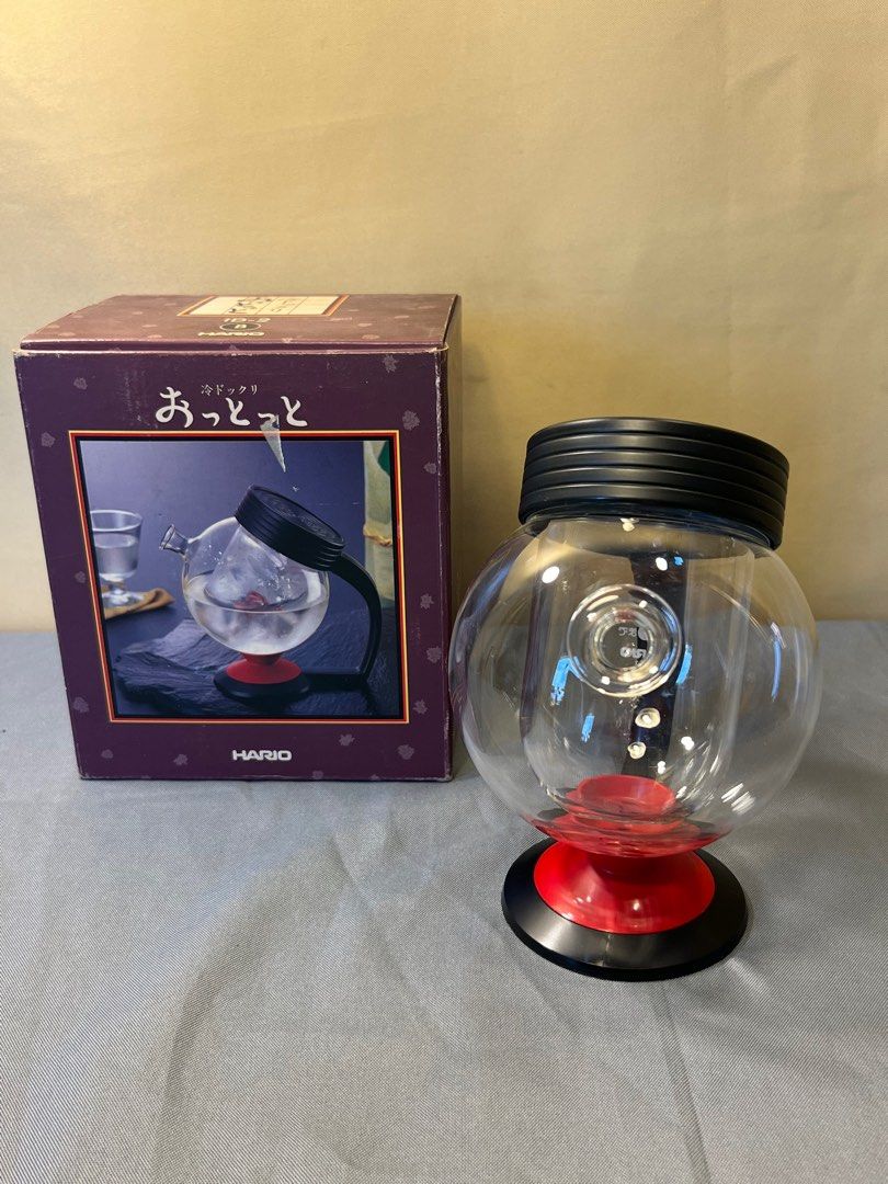 Japanese Style Teapots (Category: Kettles & Airpots) located in Quezon City. Submitted by lucas_luxuries (Listing ID 1223515326, Image 3). Description: Brandnew Open box only for taking pictures of the item.