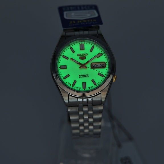 Mens Watches Seiko Glow In The Dark JAPAN-MADE*Seiko