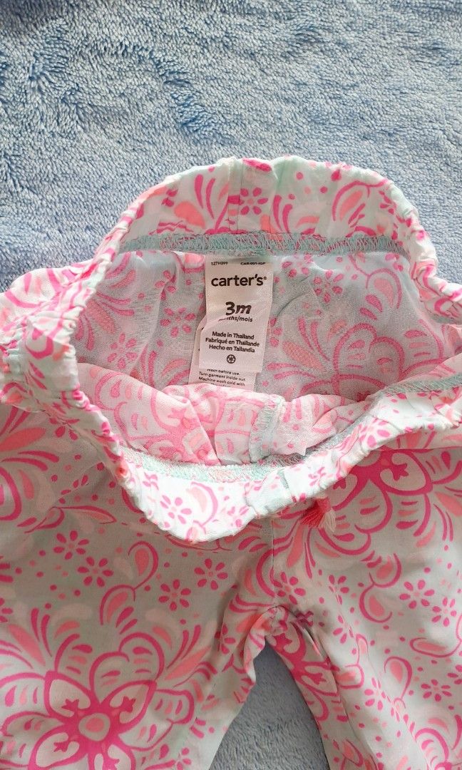 Joger Carter baby girl size 3bulan, Bayi & Anak, Baju Bayi di Carousell