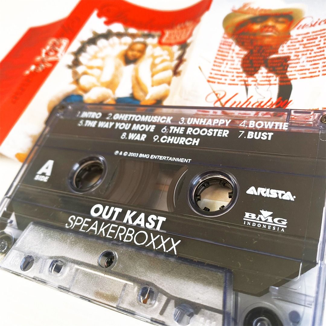 Kaset Pita Outkast Speakerboxxx, Musik & Media, CD, DVD & Lainnya di