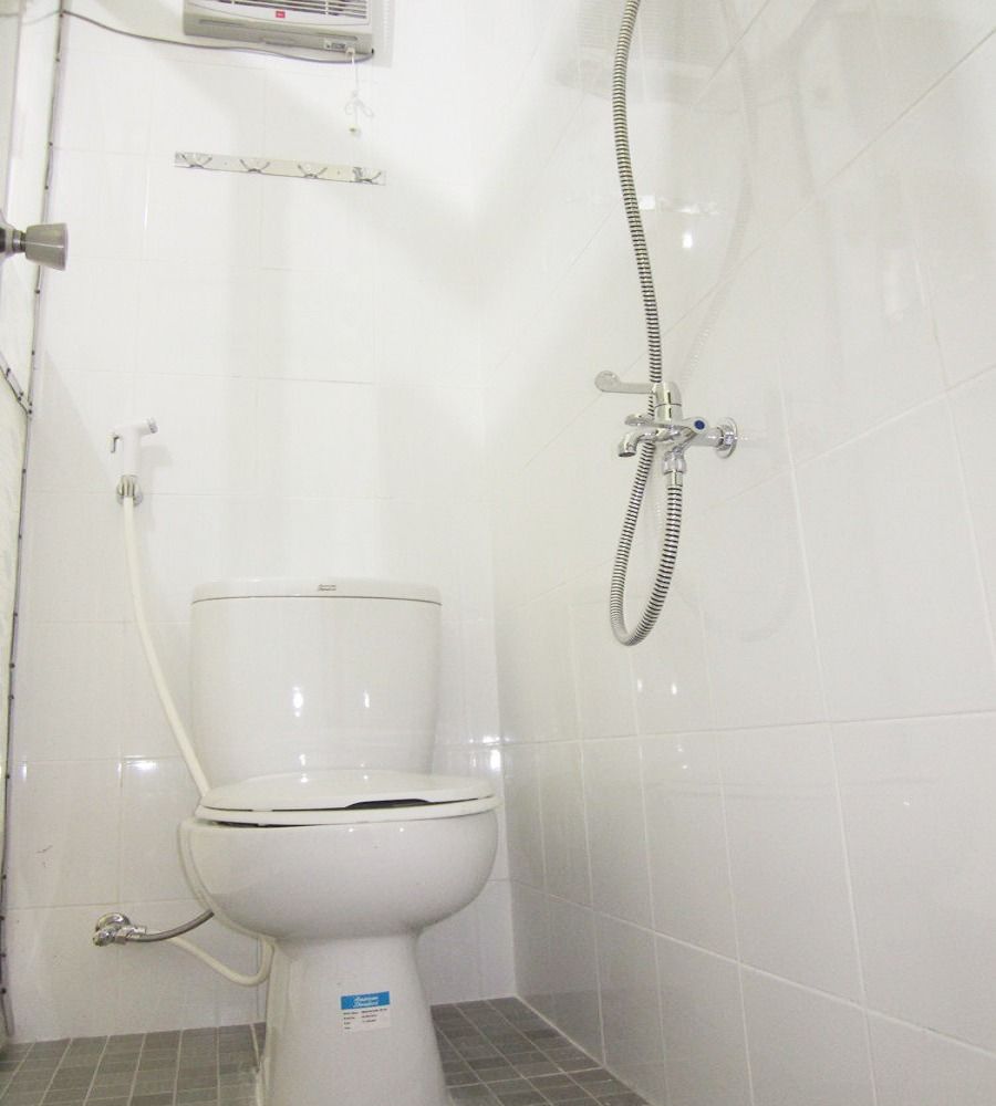 kost_putri_di_kemanggisan_deka_1680071000_104bf41d_progressive