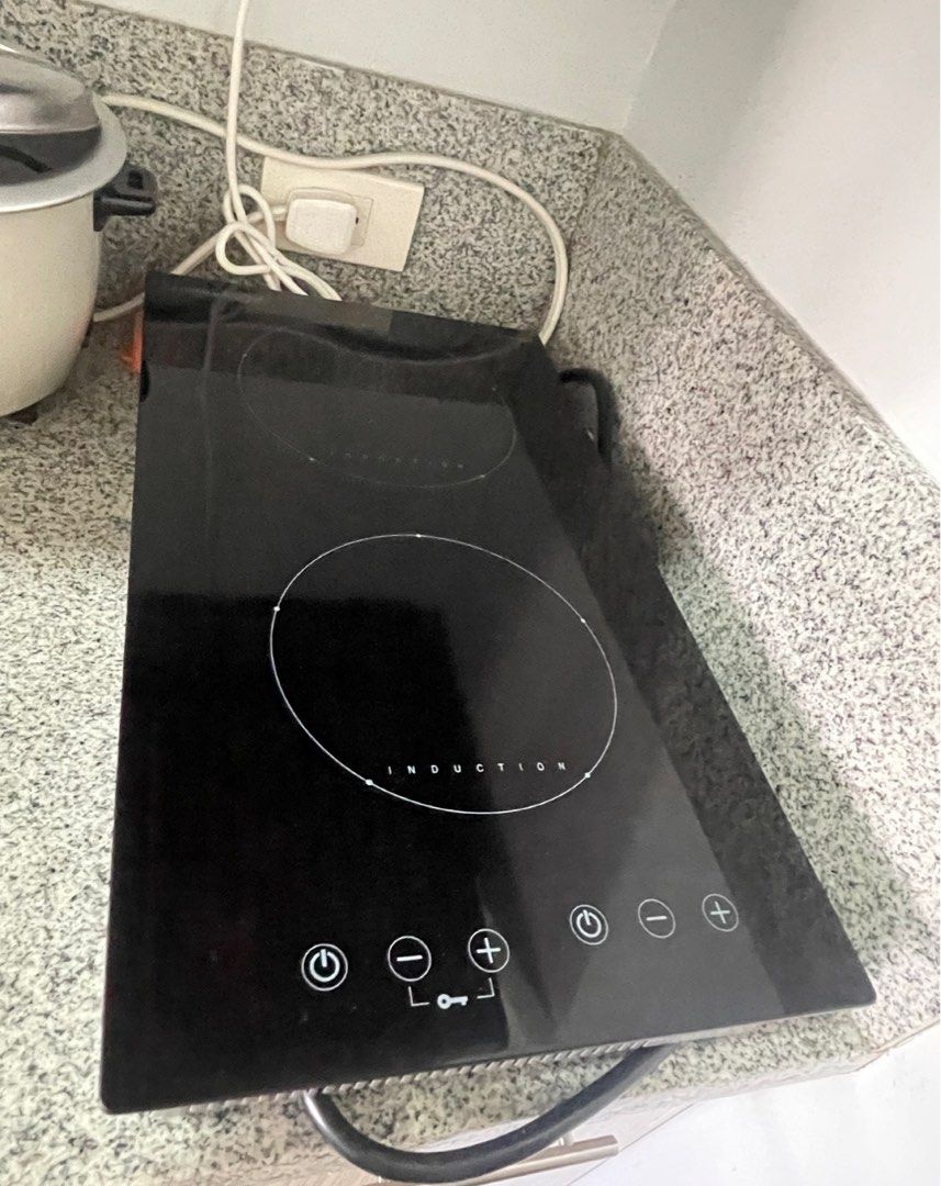 La germania Induction cooker with Rangehood on Carousell