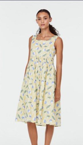 Lalu square neck floral dress with pockets