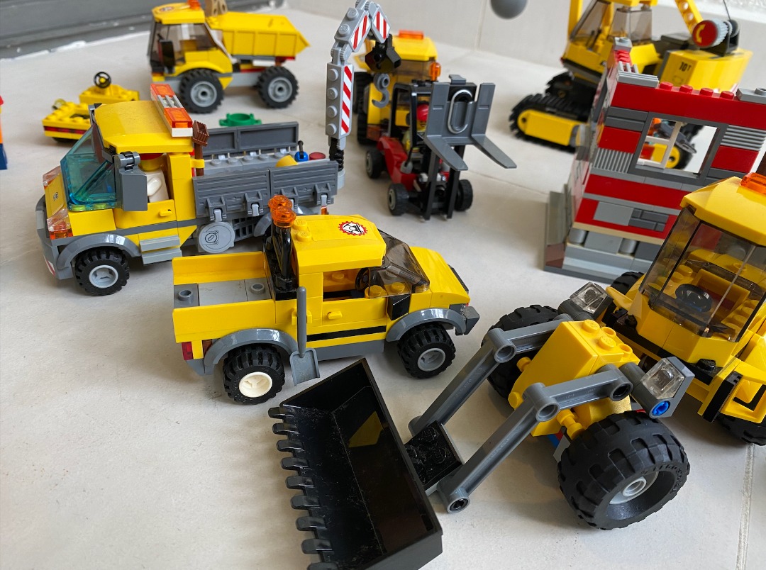 LEGO Construction/Demolition Set, Hobbies & Toys, Toys & Games on Carousell