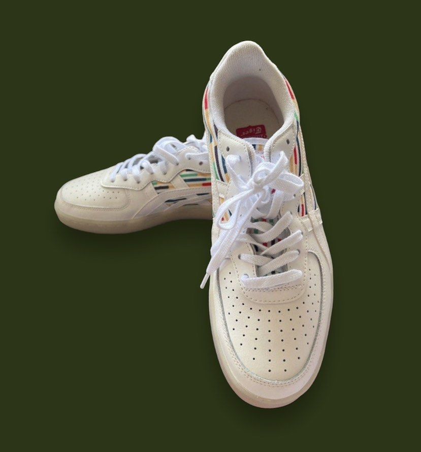 Limited Edition Onitsuka Tiger Unisex Sneakers (Category: Sneakers) located in Singapore. Submitted by colourfulife (Listing ID 1221319056, Image 1). Description: BNIB- Unisex Vintage Sneakers with tennis roots and styling. Decided to let go bc due to my office job, didn’t get the change to wear it. .