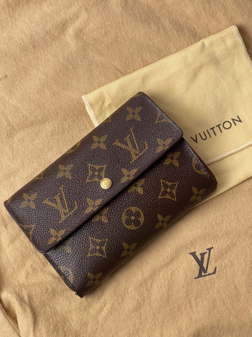 Louis Vuitton Mono Trifold Wallet on Carousell