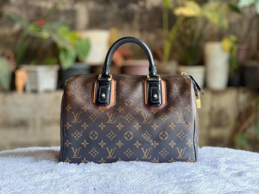 LOUIS VUITTON Speedy 30 Miroir Monogram Patent Leather Satchel Bag Met