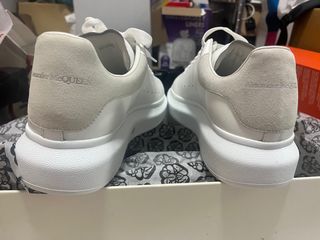 mcq小白鞋灰尾全新25.5