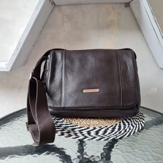 (Kategori: ) berada di . Dikirim oleh Prelove_2ndbags (ID iklan 1223548415, Gambar 1). Deskripsi: .