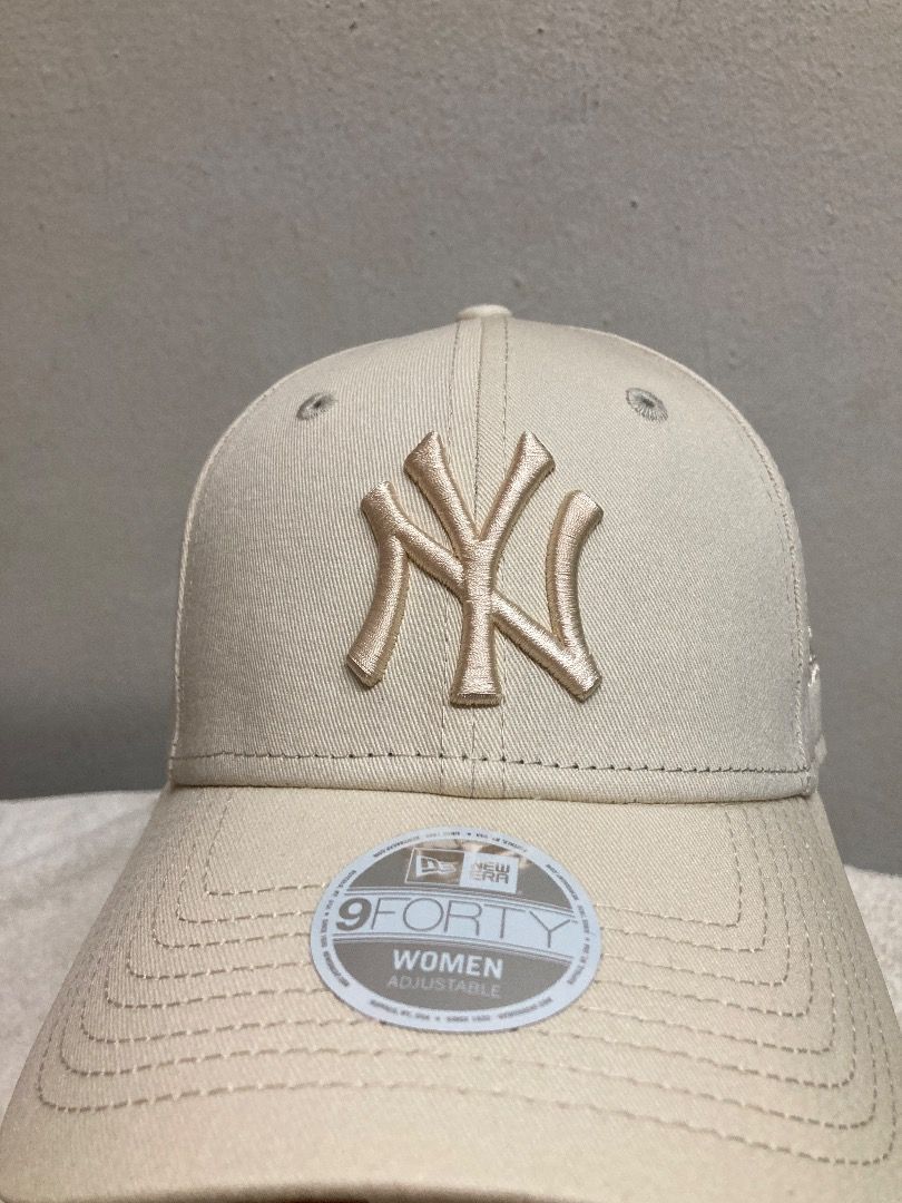 New Era 9Forty NY Yankees Tonal Off White Cap (Exclusive)