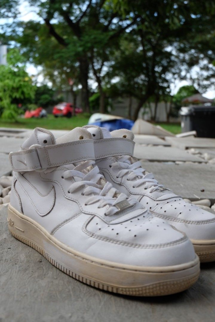 Nike Air Force 1 High Triple Withe Size 44 Made in Vietnam Fesyen Pria Sepatu Sneakers di Carousell