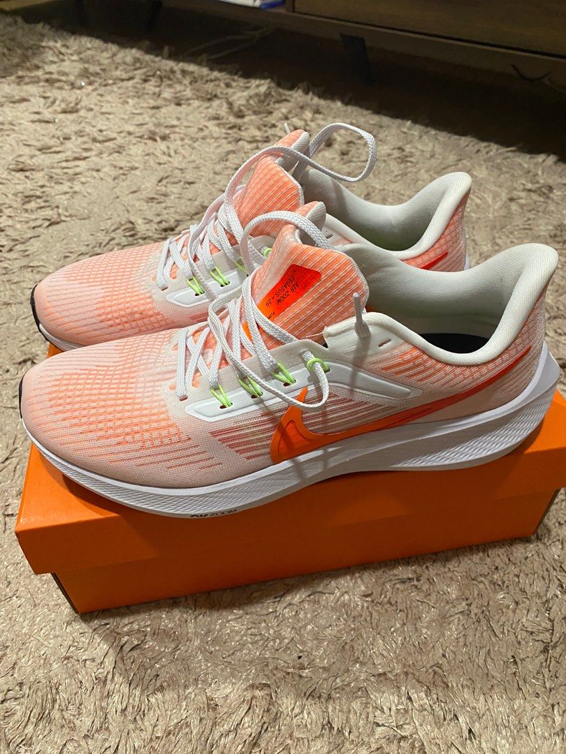 Nike Air Zoom Pegasus 39, Sports Equipment, Other Sports Equipment and